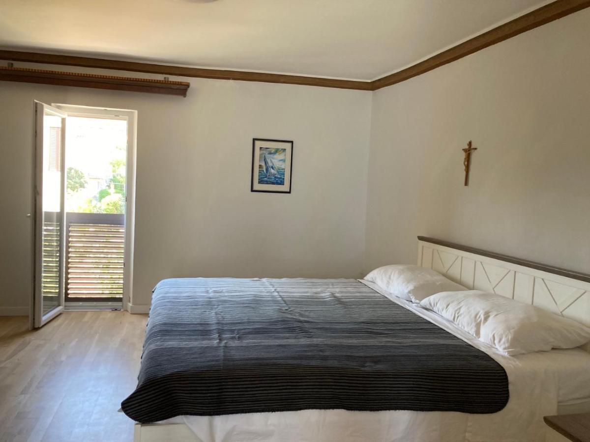 Apartment Sea View Преко Экстерьер фото