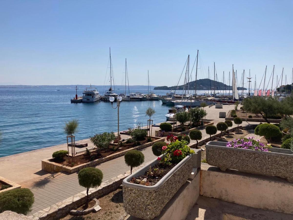 Apartment Sea View Преко Экстерьер фото